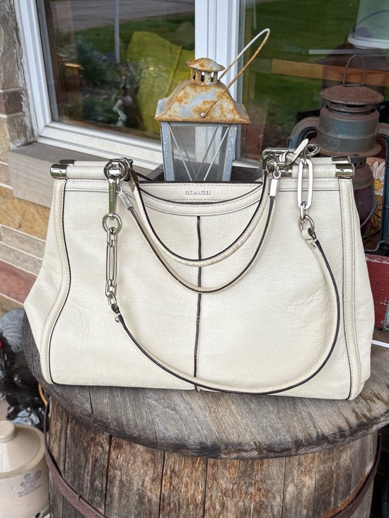 Coach Handbags - Coach Madison Caroline Satchel Cream Pebbled Leather Bag